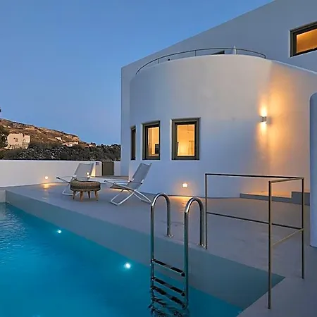Santorini Hillside & 4*