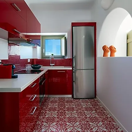 Santorini Hillside & 4*