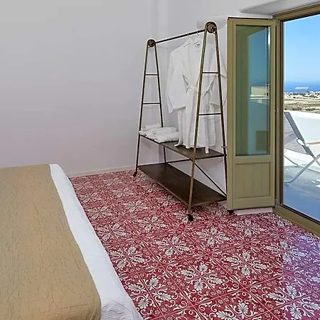 Santorini Hillside & 4* Santorini Island